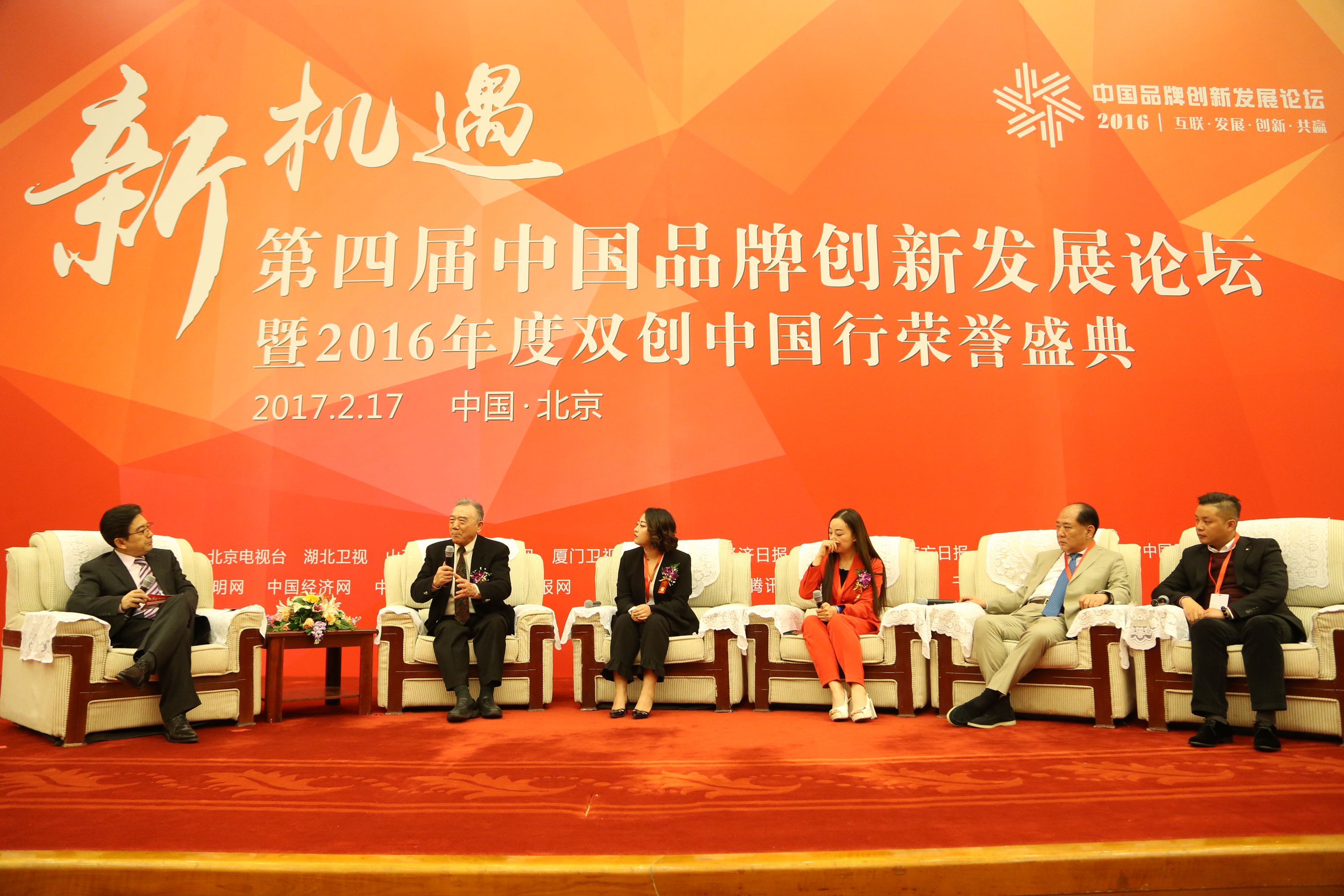 AR0W5307.jpg AR0W5307.jpg